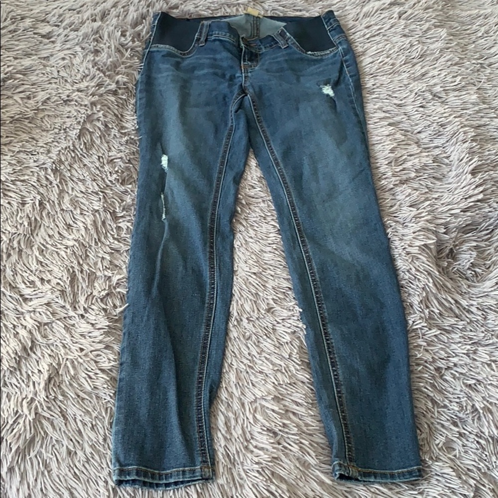 Maternity skinny jeans